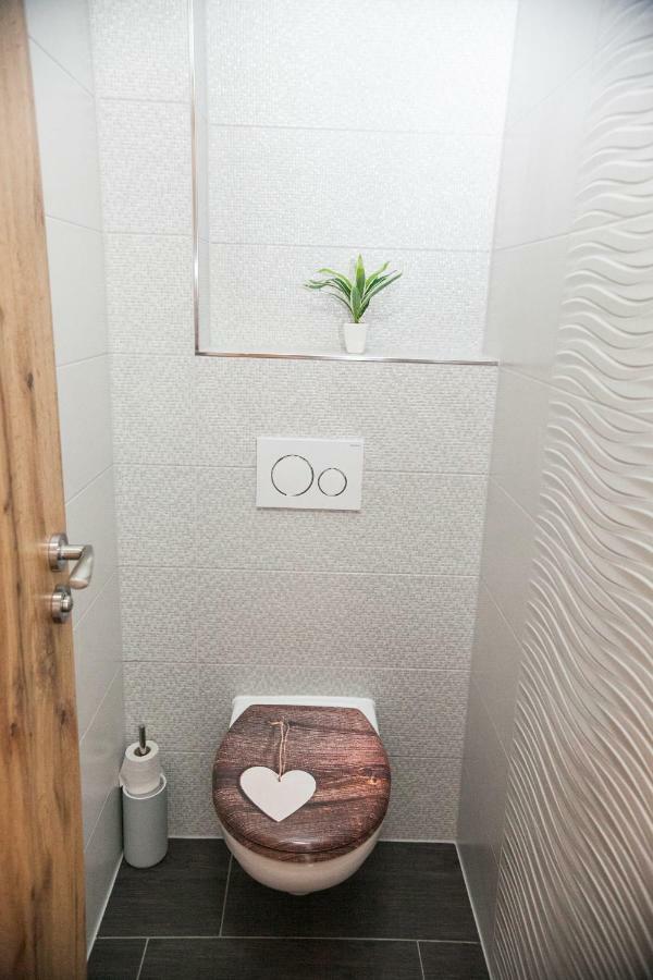 Apartmán Dovolenkovy Dom Active & Relax Vel'ka Lomnica Exteriér fotografie